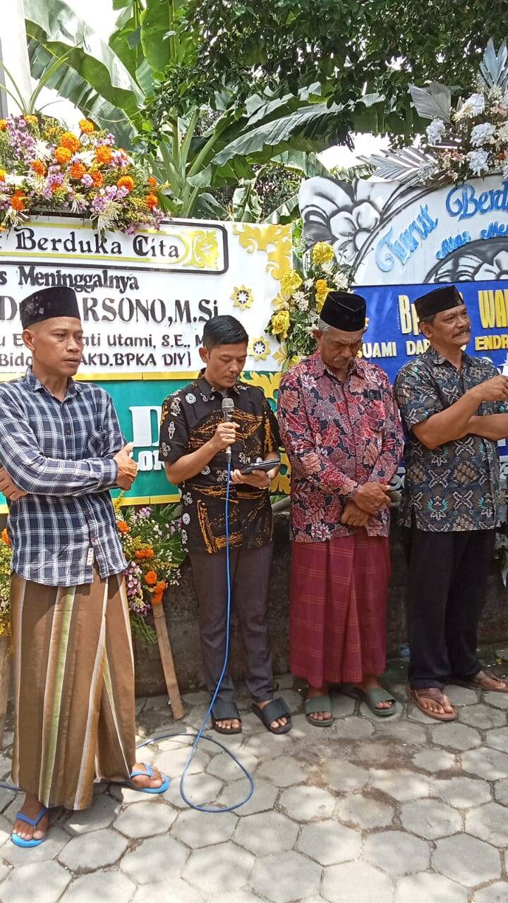 Keluarga Besar Departemen Pendidikan Fisika Turut Berduka Cita Atas